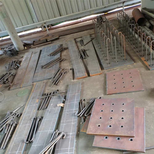 有哪些其他因素会影响辽宁预埋件位置的确定？